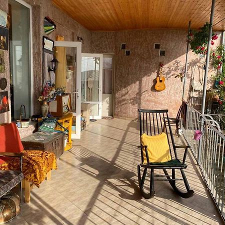 L House Hotel Telavi Bagian luar foto