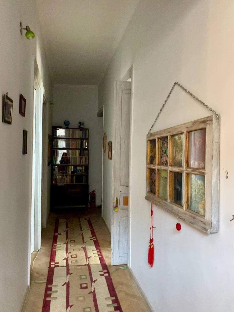 L House Hotel Telavi Bagian luar foto